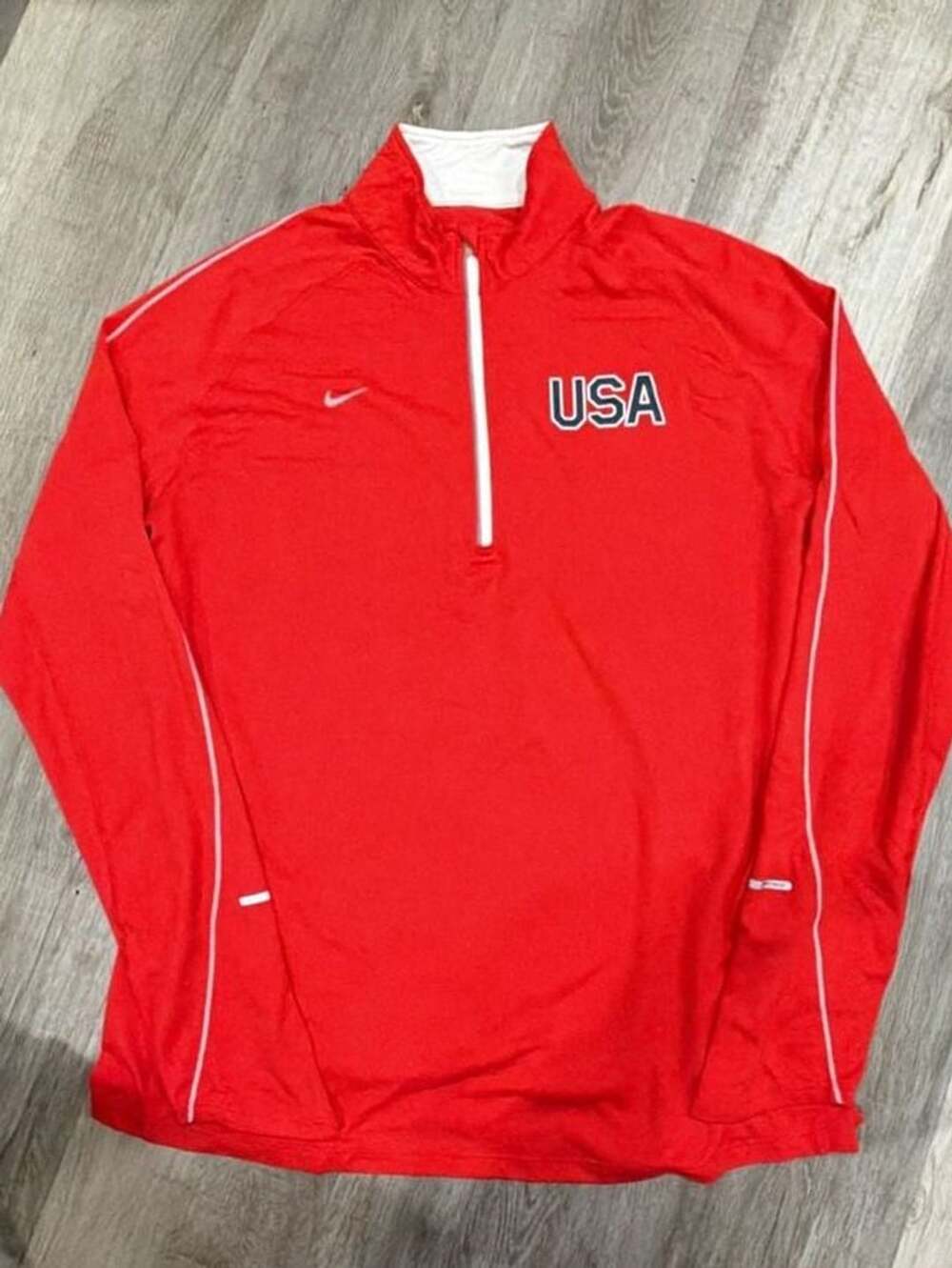 Nike Element USA 1/4 Zip Pullover Size XL Red Dri-Fit Long Sleeve Shirt